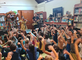 Alsósok járták a táncot... 